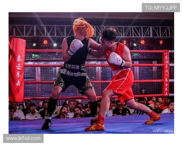 深度解析现代拳击技术体系中攻防转换与步法运用策略